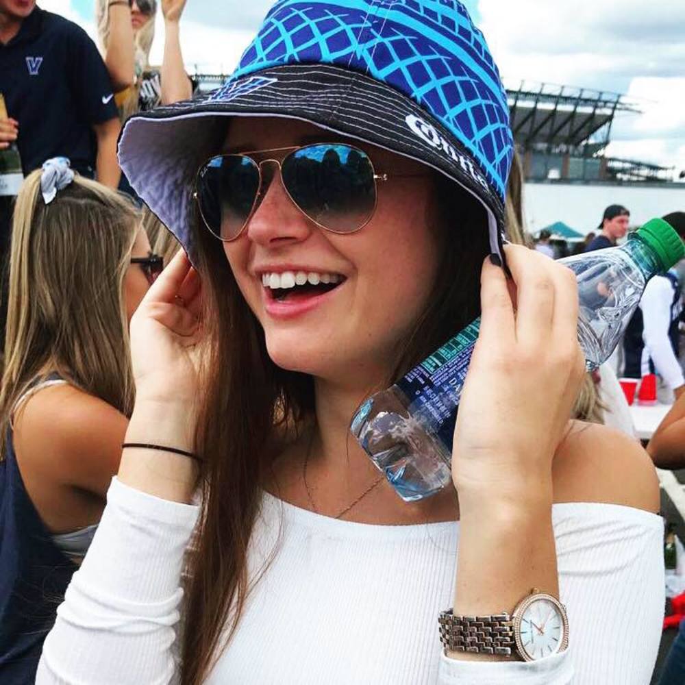 Meet your Posher, Meghan